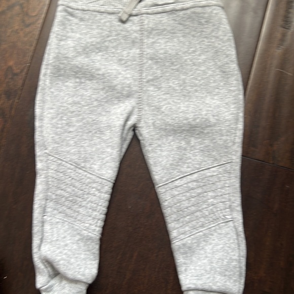 NWT Gender Neutral The Rolling Stones US Tour 78 Sweatshirt and Matching Pants! - Picture 6 of 7